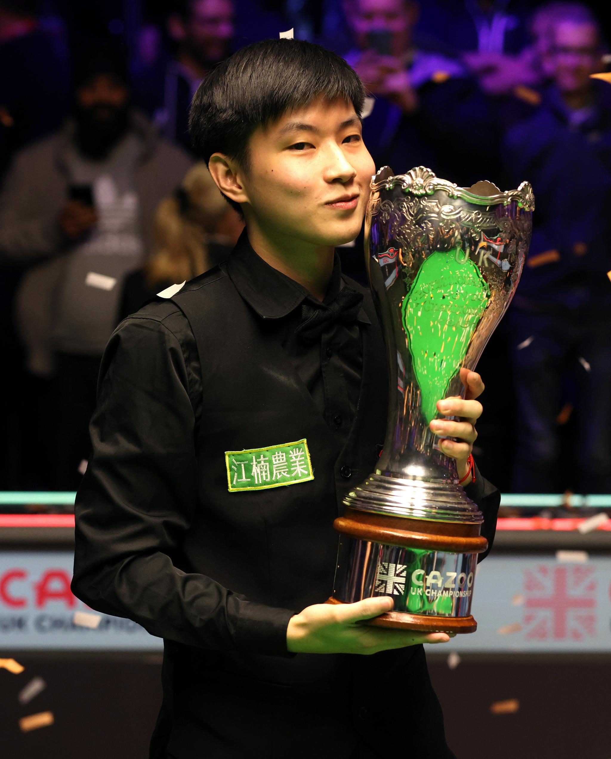 直逼球网 直逼球网