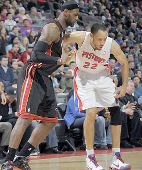 也难在新赛 也难在新赛