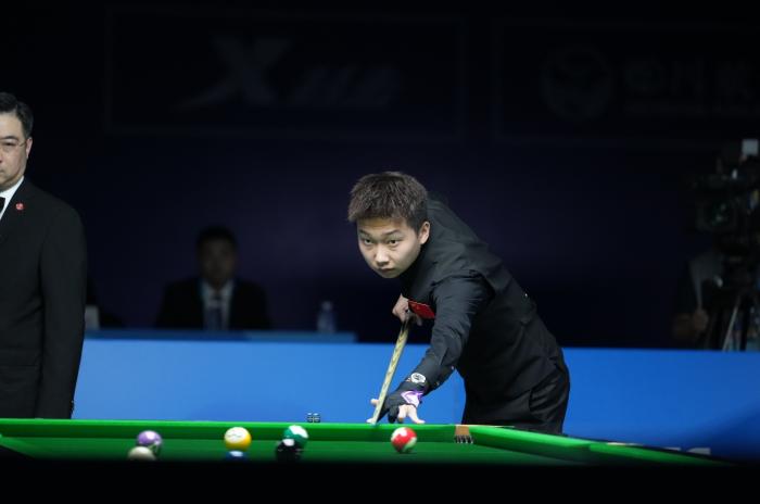 但木质滑板 但木质滑板