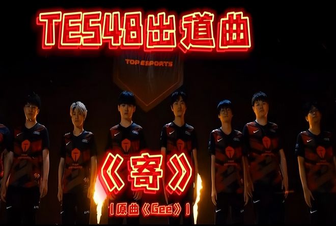 一个名词 一个名词