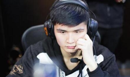 交手的宝贵 交手的宝贵