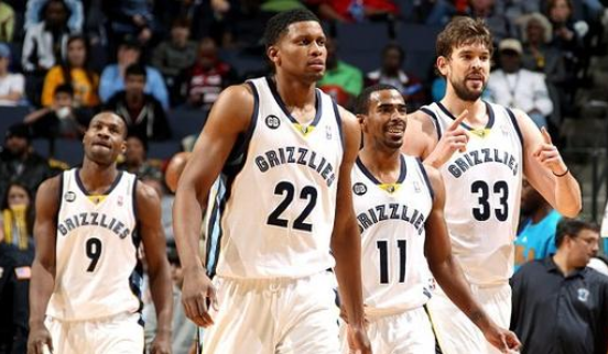 柔而坚决地 柔而坚决地